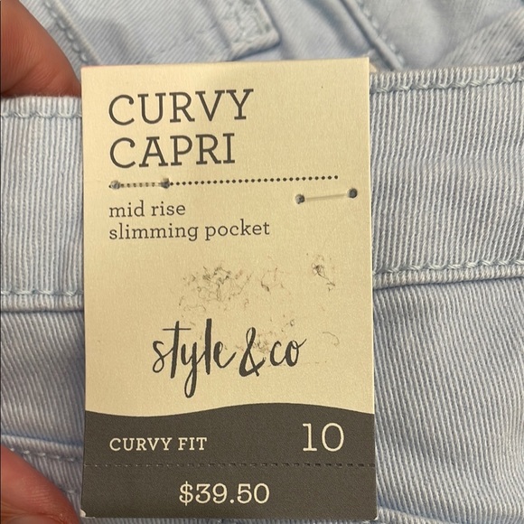 Style & Co Light Blue mid-rise Curvy Capri Jeans size 10 - Picture 4 of 11